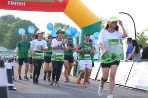 BIB: 1553, 2169, 2171
                            <button type="button" onclick="openModal(3653635)" class="btn btn-primary btn-sm float-right btn-popup" data-toggle="modal" data-target=".modal-high-quality">
                        <i class="fas fa-shopping-cart"></i> Add to Cart
                    </button>
                                            <button type="button" onclick="isThisMe(3653635, true)" class="btn btn-success btn-sm float-right btn-popup btn-isme hidden" data-toggle="tooltip" data-placement="bottom" title="นี่คือรูปของคุณใช่ไหม คลิกที่นี่เพื่อเอาเข้าอัลบั้ม">
                        <i class="fas fa-plus"></i> Add to album
                    </button>
                    <button type="button" onclick="isThisMe(3653635, false)" class="btn btn-warning btn-sm float-right btn-popup btn-isnotme hidden">
                        <i class="fas fa-ban"></i> Remove from album
                    </button>